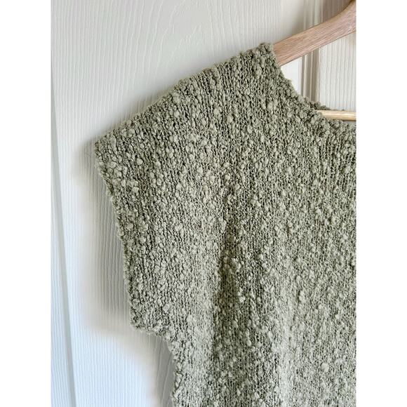 1980's Boucle Sage Short Sleeve Sweater | Light Green Knit Blouse | Medium Top - Picture 4 of 6